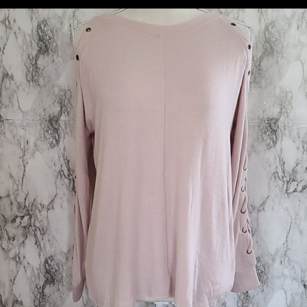 NWOT. Cold shoulder soft n sexy lace up sweater